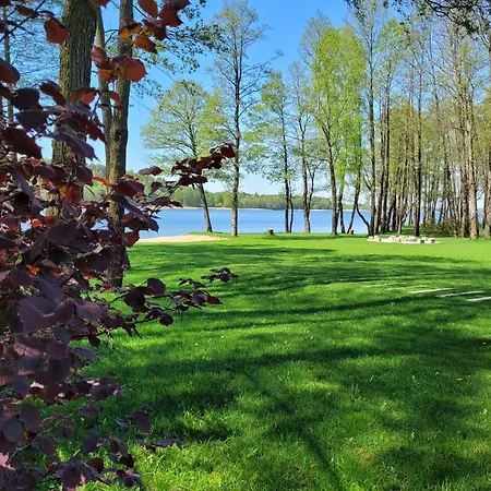 Trzy Fale Ubytování v soukromí Dąbrówno